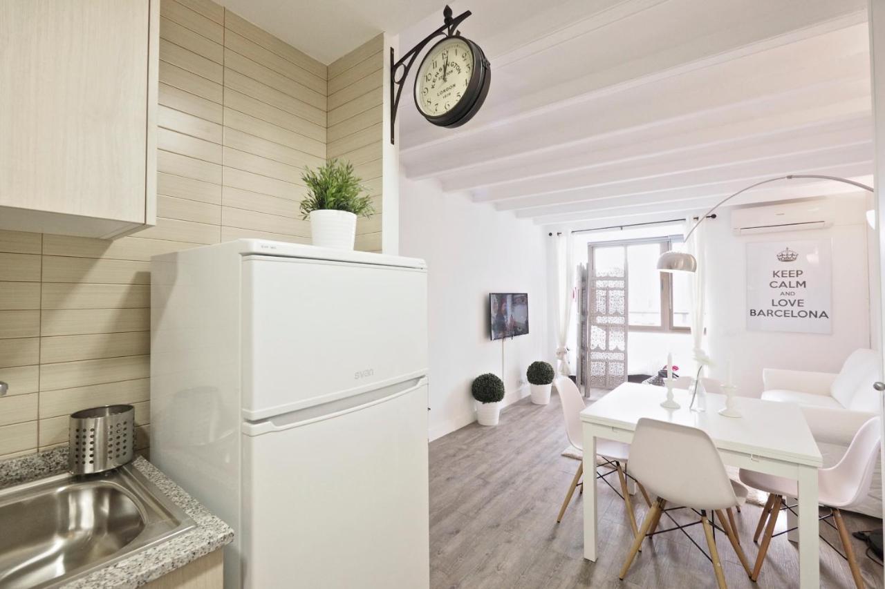 The White Flats Sant Antoni Apartment Barcelona Exterior photo